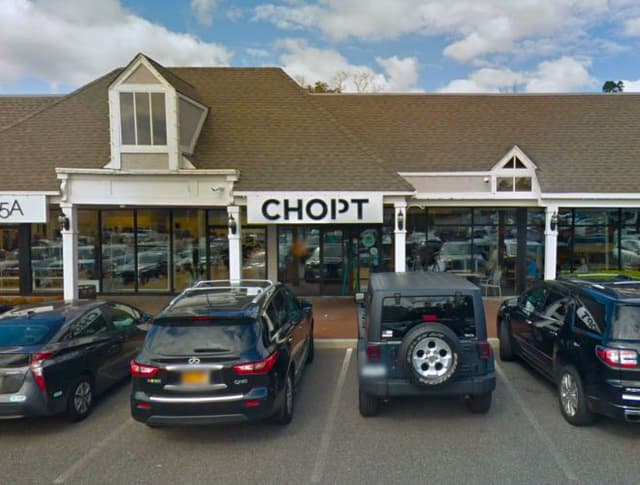 Imgae of Woodbury store front